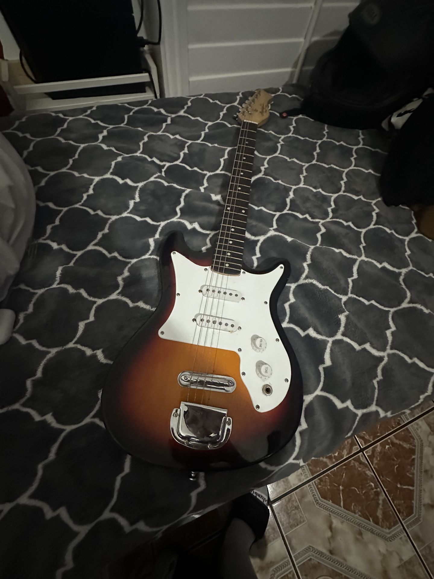 Electric Guitar