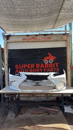 2019 ES350 Bumper Front OEM 2025