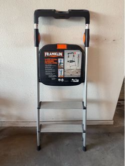 Step ladder
