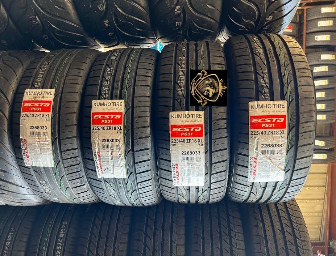 225/40R18 KUMHO Tire ECSTA PS31 - 4 NEW Tires 4 Llantas NUEVAS for