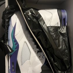 Air Jordan 5 Retro Mens Grape 2025
