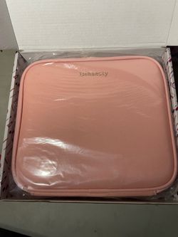 Makeup bag w LED Chargeable mirror