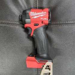Milwaukee M18 FUEL 1/4 in. Hex Impact Driver (Tool Only)