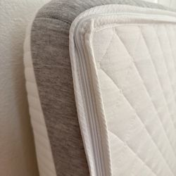 Graco Premium 2 in 1 Crib and Toddler Mattress