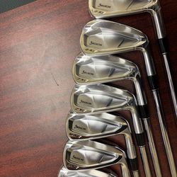 Right handed Srixon ZXi7 X-flex irons, 4-PW.  Midsize grips, w/mizuno bag, $650