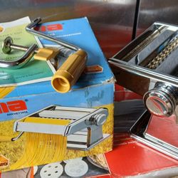 MARCATO Made in Italy Ampia 150 Classic Manual Pasta Machine, Chrome Steel.