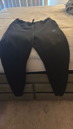Nike tech pants