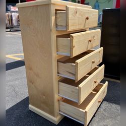 5 Drawer Dresser 