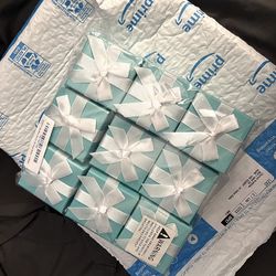 Small Egg Shell Ring Size Gift Boxes W/white Bow