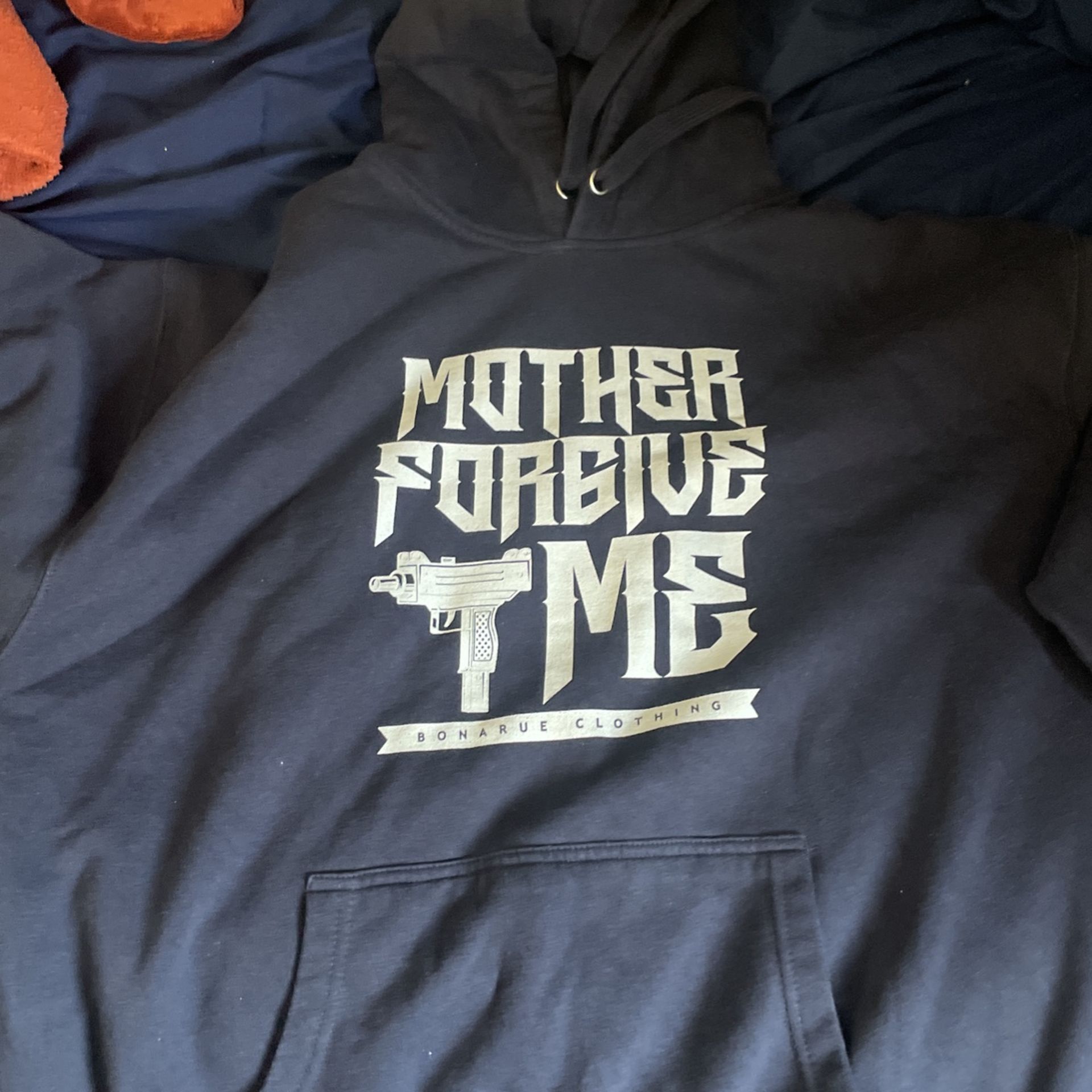 Conejo Rapper Hoodie