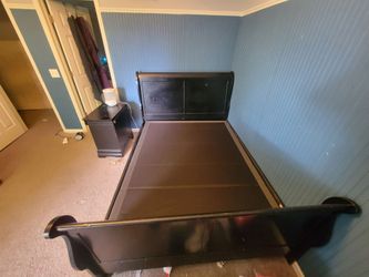 Queen Adjustable Base and Bed Frame