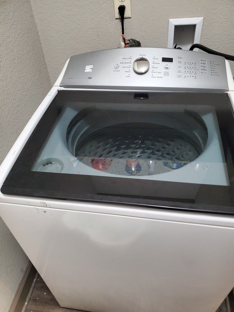 Washer & Dryer 100.00