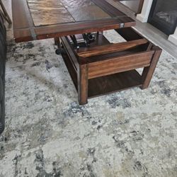 Coffe Table with Lift Function - $150