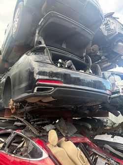 ✅2017-2020 Génesis G80 Rear Bumper Complete ✅