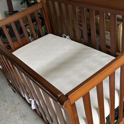 Baby Crib 