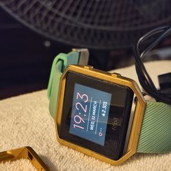 FITBIT BLAZE SMART WATCH USED