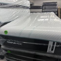 TWIN SIZE TEMPURPEDIC PROADAPT (MEDIUM) HYBRID MATTRESS & BOX SPRING BED SET