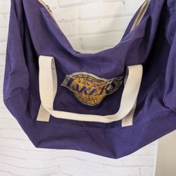 Lakers Duffle Bag By Mitchell & New