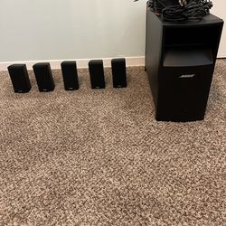 Bose Satellite Cube Speakers And Subwoofer System 