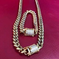 Diamond Lock Cuban Link Set 14K Gold Plated Doesn't Loses Color