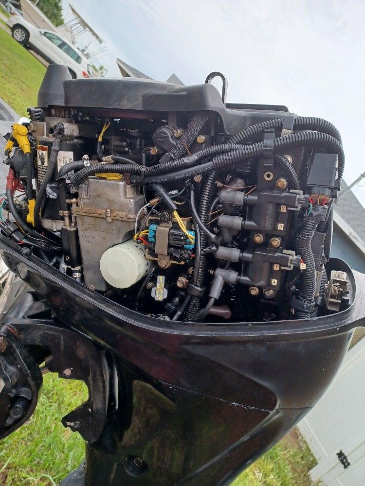 2011 60hp Mercury 4-stroke Bigfoot on 88 Astroglass