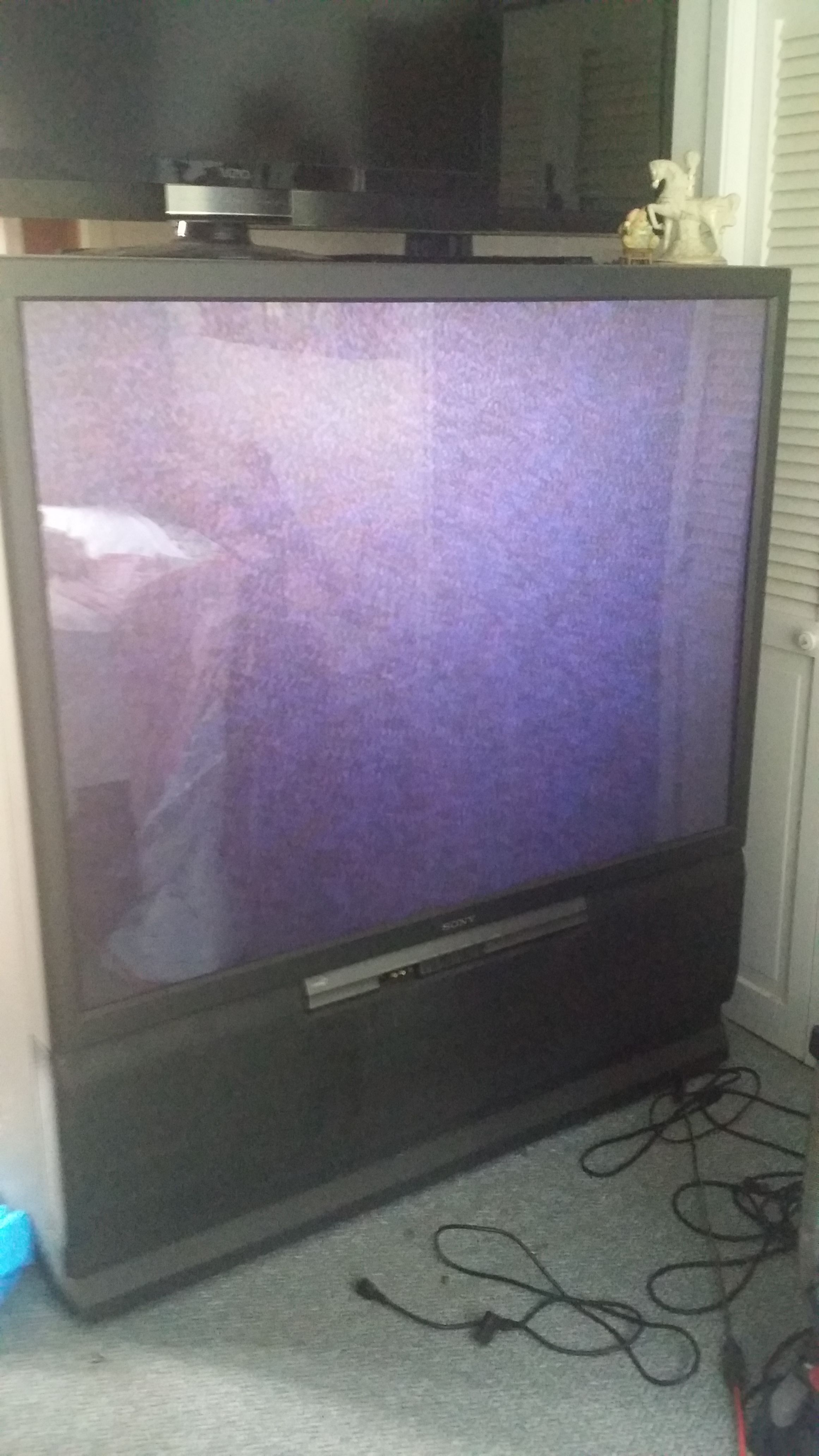 Sony 60" rear projection tv