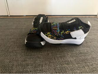 Nike Jordan Kids 12C Zion 2 Sneakers