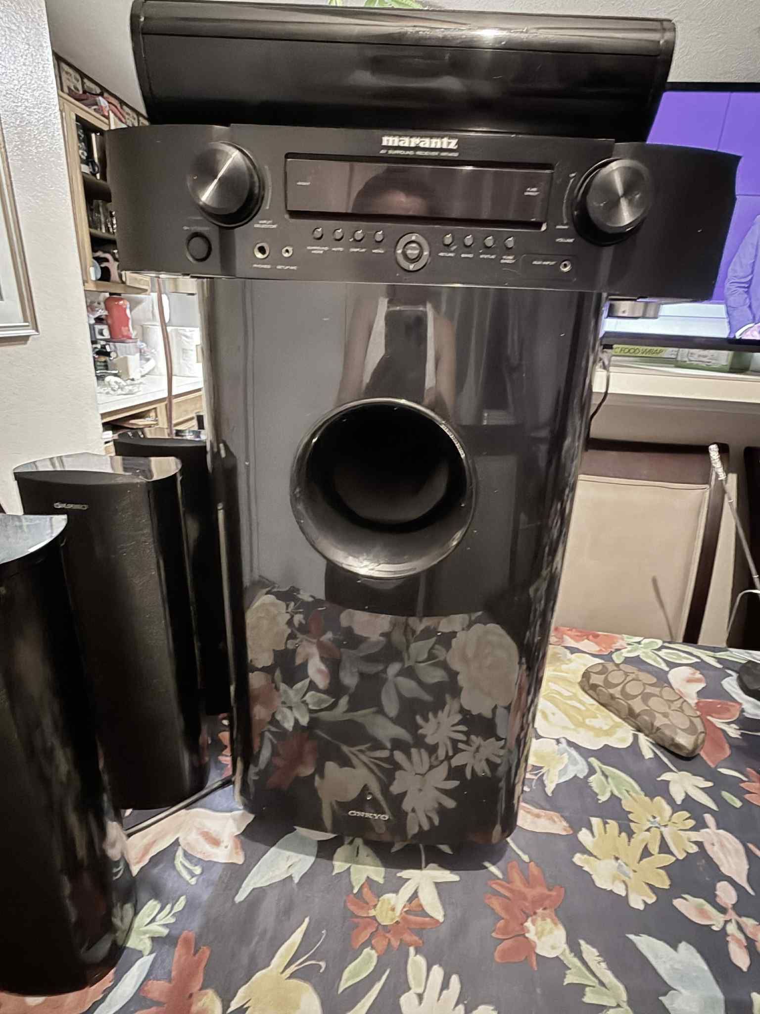 Marantz Reciver & Onkyo Speakers