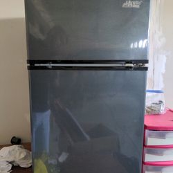 Artic King Refrigerator