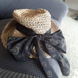 WALT DISNEY WORLD HAT 