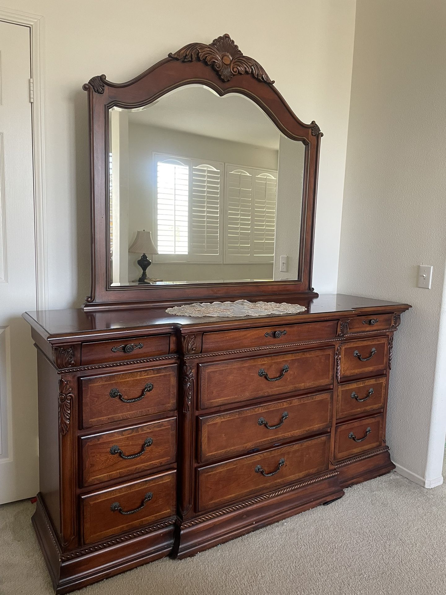 King Bed Closet And Dresser