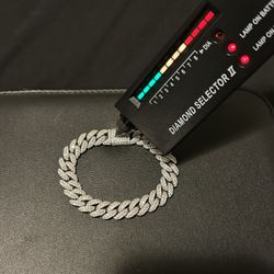 Lab Diamond White Gold Cuban Link Bracelet Size: 10 mm 7 Inch