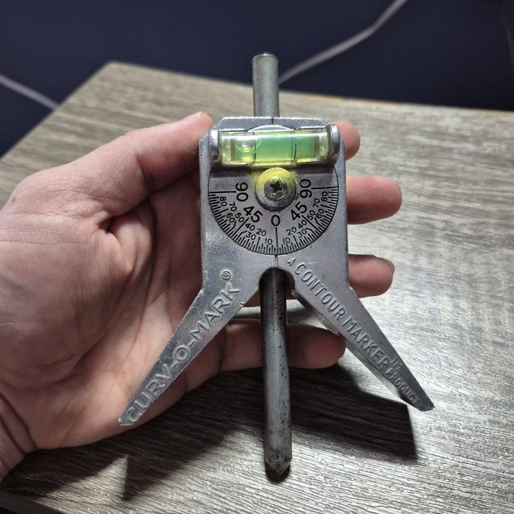 Curv-O-Mark Centering Head pipe marker