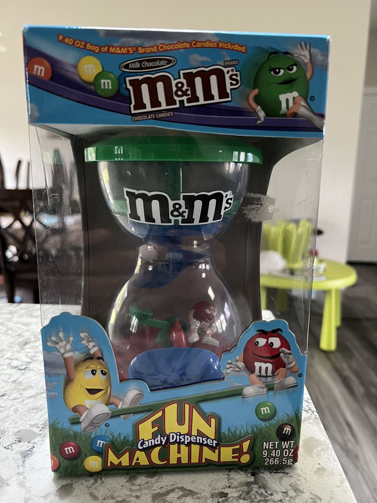 Collectible M&M Dispensing Machine