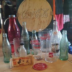 Lot of 14 Old Coke Bottles Coca Cola Pepsi 7Up Tin Sign Ugly Mug Medicine Bottle vintage