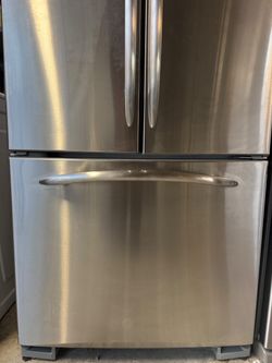 GE Refrigerator