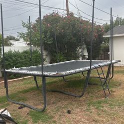 Acon Trampoline 