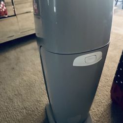 Diaper Genie 