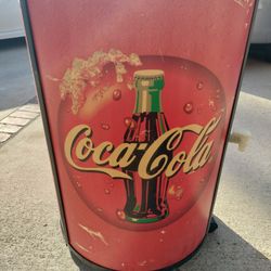 1998 Coca Cola IceMan Rolling Ice Chest Cooler w/drain plug on wheels for $60 obo! 