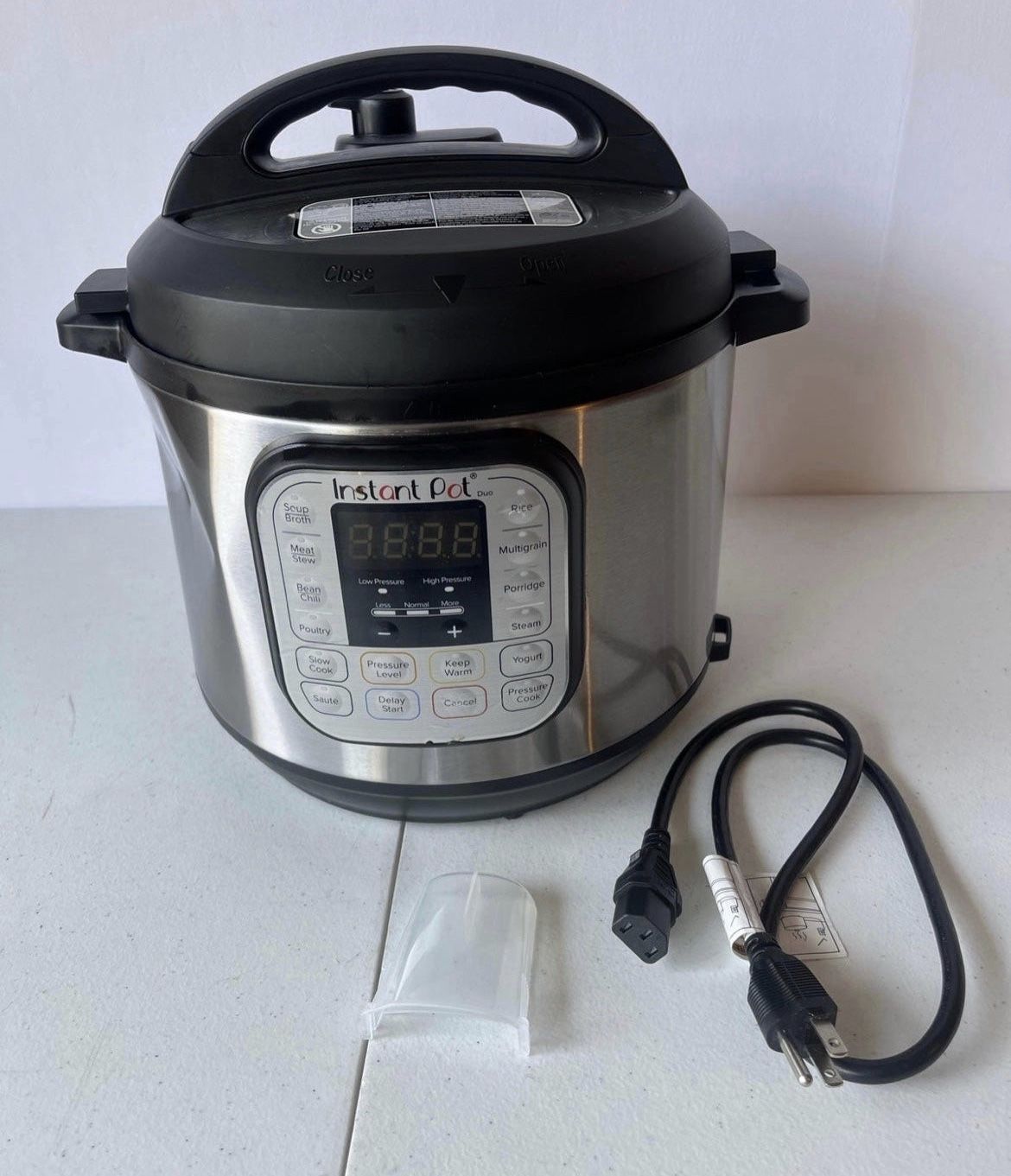 Instant Pot Duo 7in1 Electric Pressure Cooker, Slow Cooker, 6QT 3854