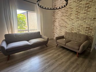 Set of sofas