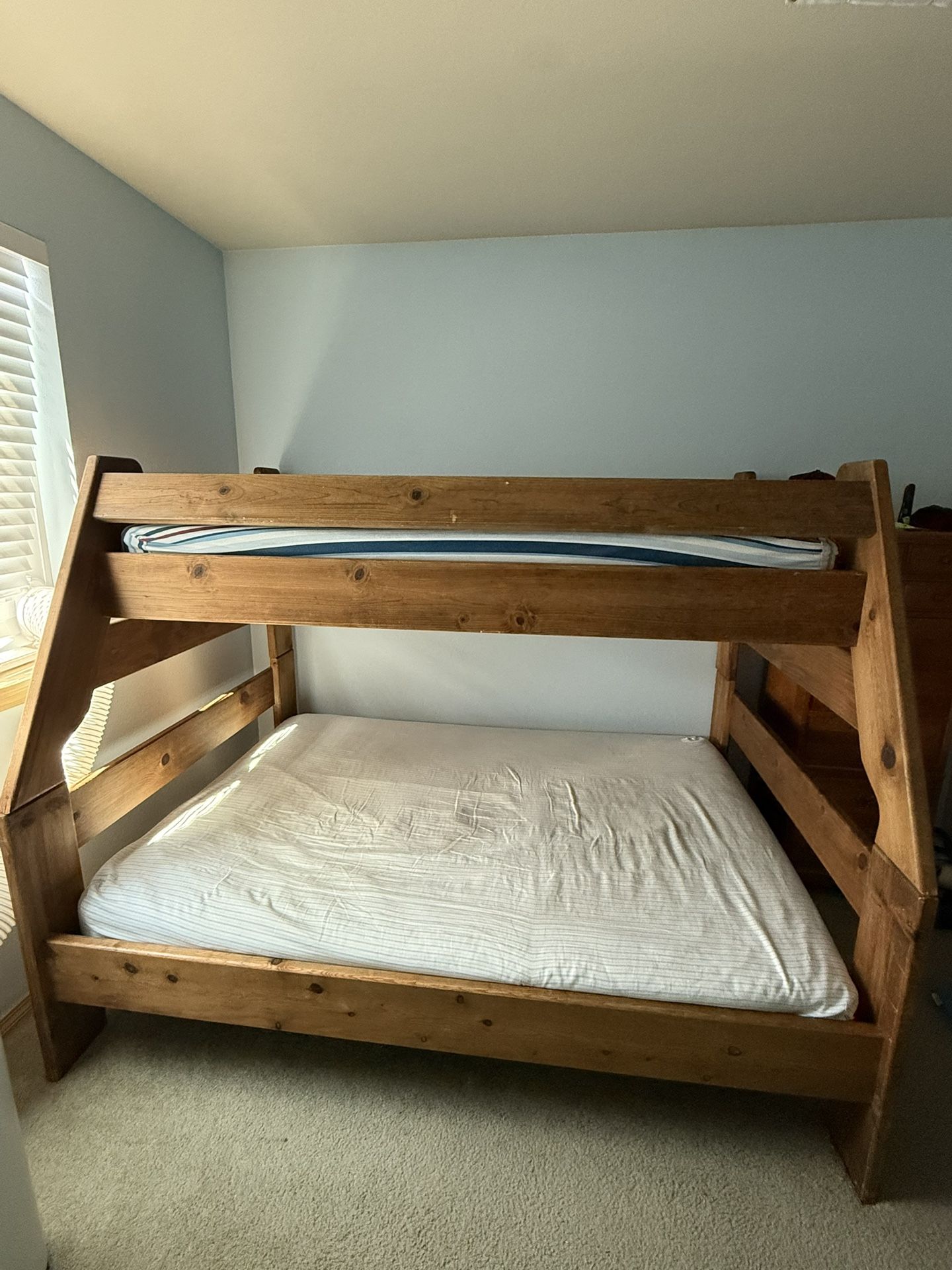 Trendwood Inc. High Sierra Bunk Bed Twin & Full