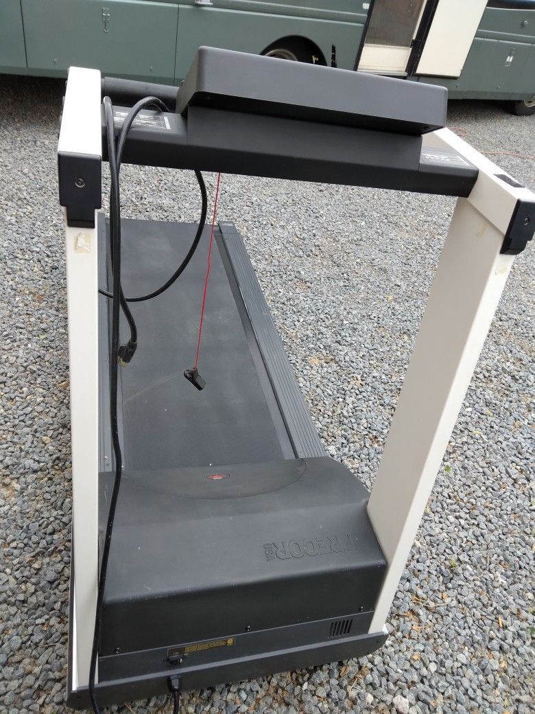 Treadmill Precor9.41S