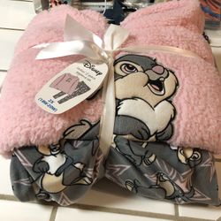 NEW Disney Ladies Sleepwear Plush PJ Set