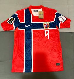 Erling Haaland Jersey #9 WIT PATCHES SIZE SMALL❗️