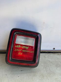 2020-2015  JEEP WRANGLER  RH TAILLIGHT OEM