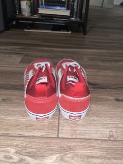 2 pairs of new vans size 9