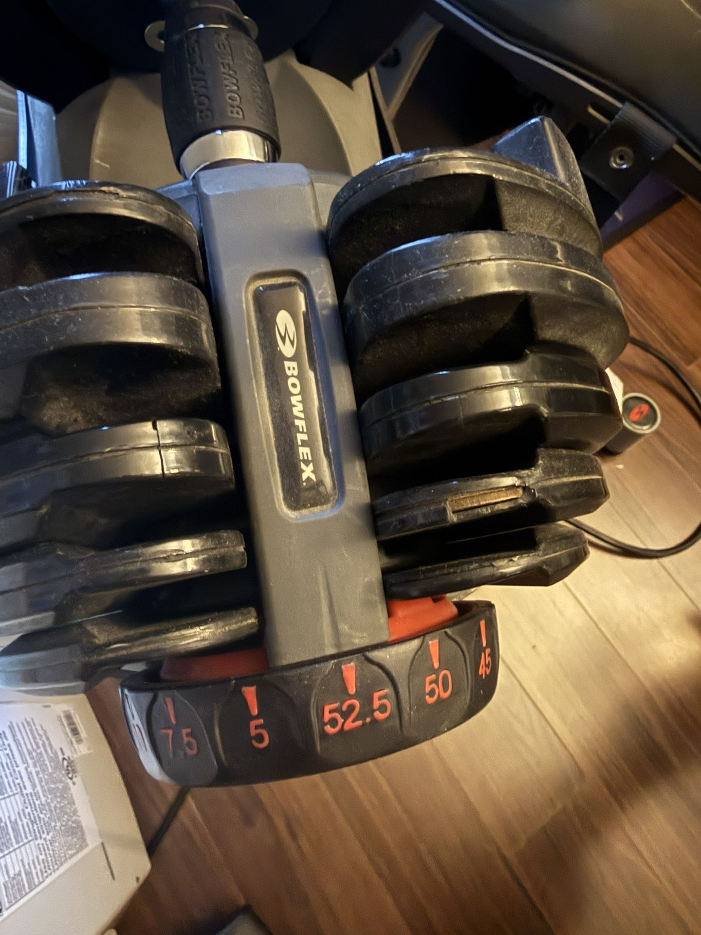 Bowflex Adjustable Weights 5lb To 53.5lb With Stand for Sale in Orange ...