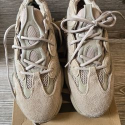 Yeezy 500 (NEW)