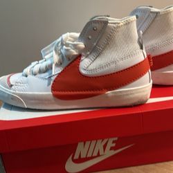 Nike Blazer Mid '77 Jumbo "White Total Orange   Sz. 10.5 Men